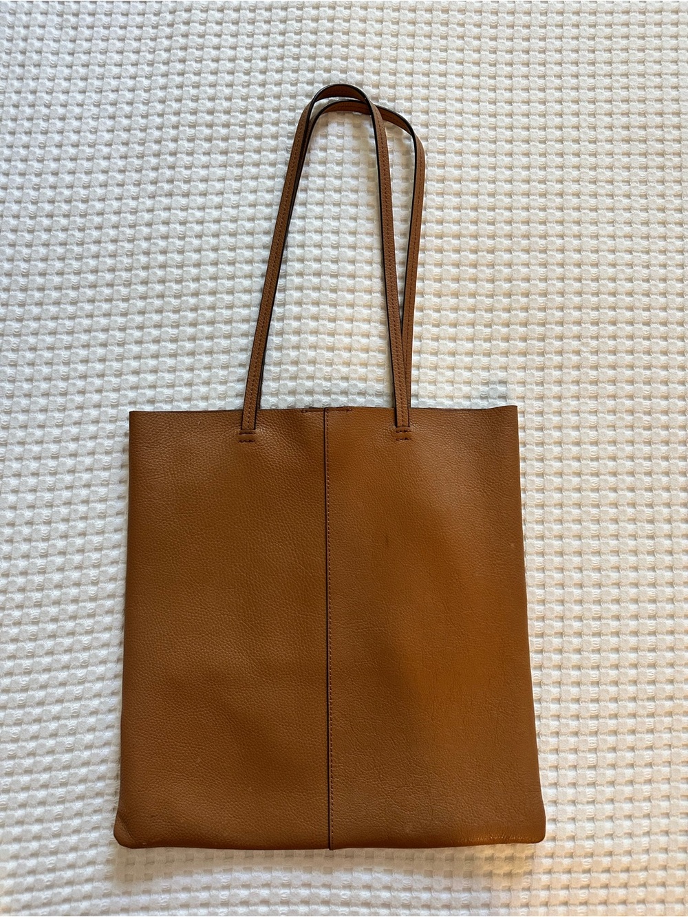 Banana Republic - Classic Brown Leather Tote Bag - Minimal Everyday Carry